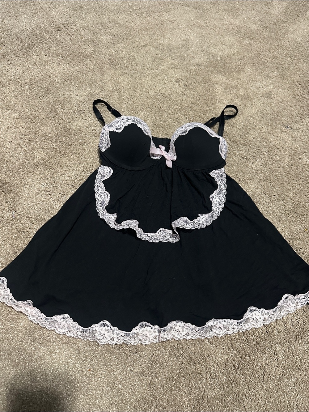 VS Lace-Trim Babydoll Chemise with Pink Bow